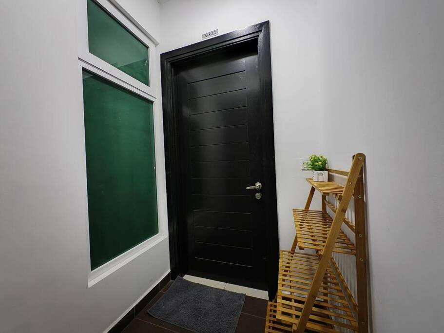 Dfestivo Comfort 10pax 3room 3bth Pangsapuri Ipoh