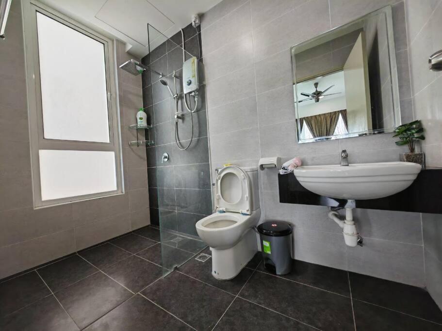 Dfestivo Comfort 10pax 3room 3bth * Ipoh