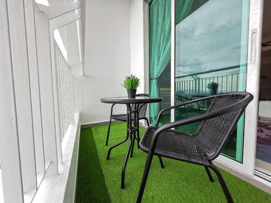 Dfestivo Comfort 10pax 3room 3bth Pangsapuri Ipoh